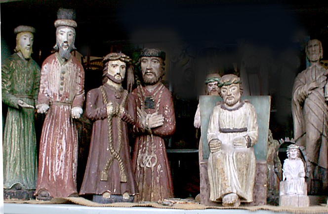 Wooden sculptures from the Museum collection. Photograph by M. Brazauskas