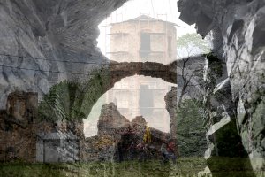 Paslaptingi Sapiegų pilies griuvėsiai Alšėnuose. V Karaciejaus nuotr.
